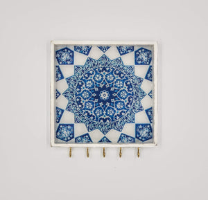 MARAL- White  Resin Art Key Holder