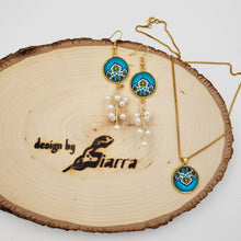 Load image into Gallery viewer, Tina- Gold plated Persian Dangle Earrings Necklace set
