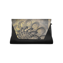 Load image into Gallery viewer, ELLIN-Black Clutch Bag
